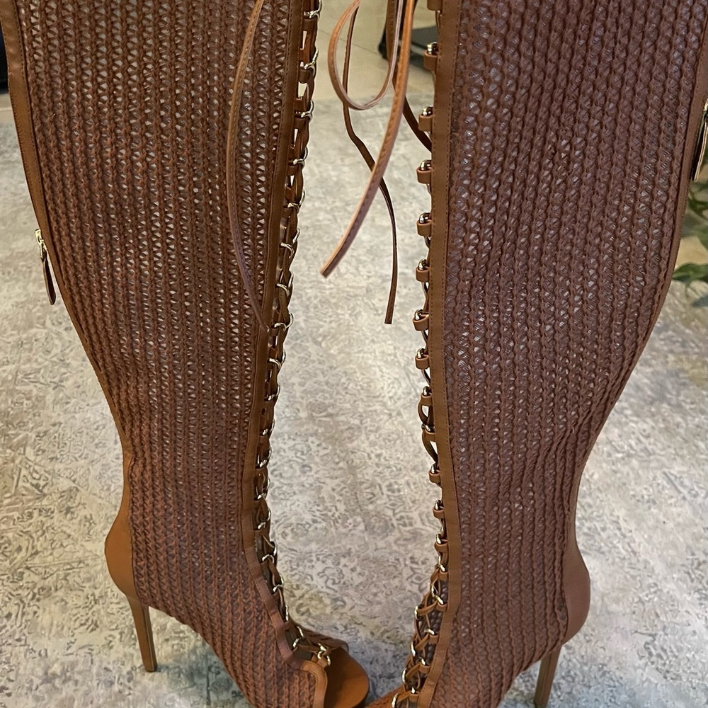 Jennifer Lopez over the knee platform boots sz 7 - Picture 2 of 3